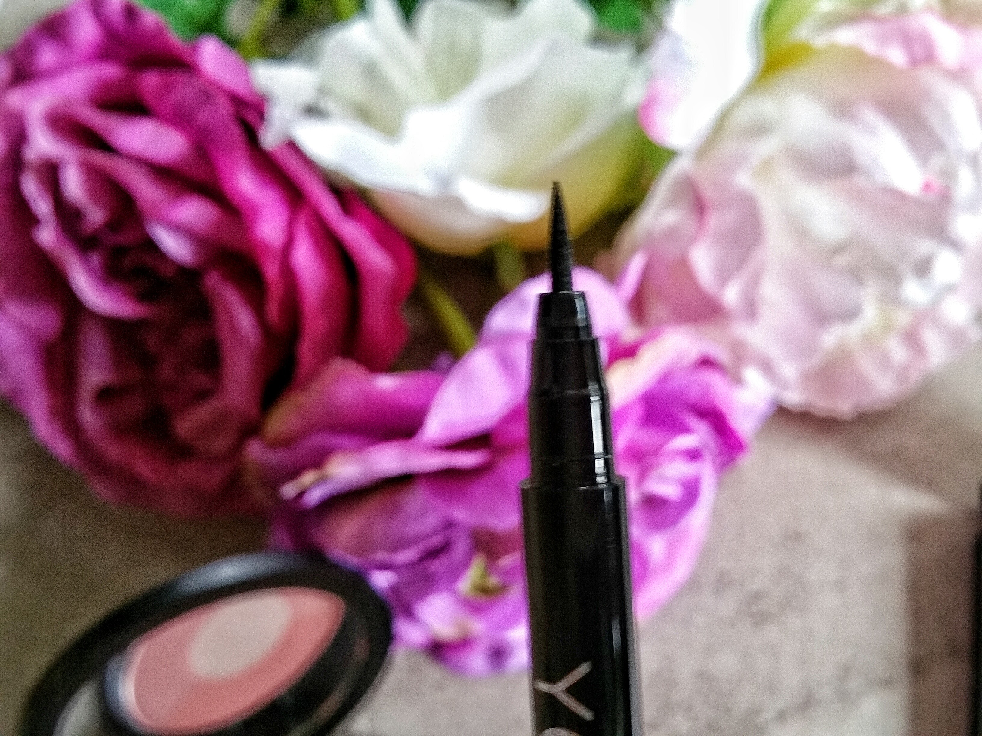 beauty, cosmetics, beauty product review, beauty review, makeup, Youngblood Cosmetics, swatches, eye shadow, lipstick, eyeliner, blush, shimmer brick, beautiful, 