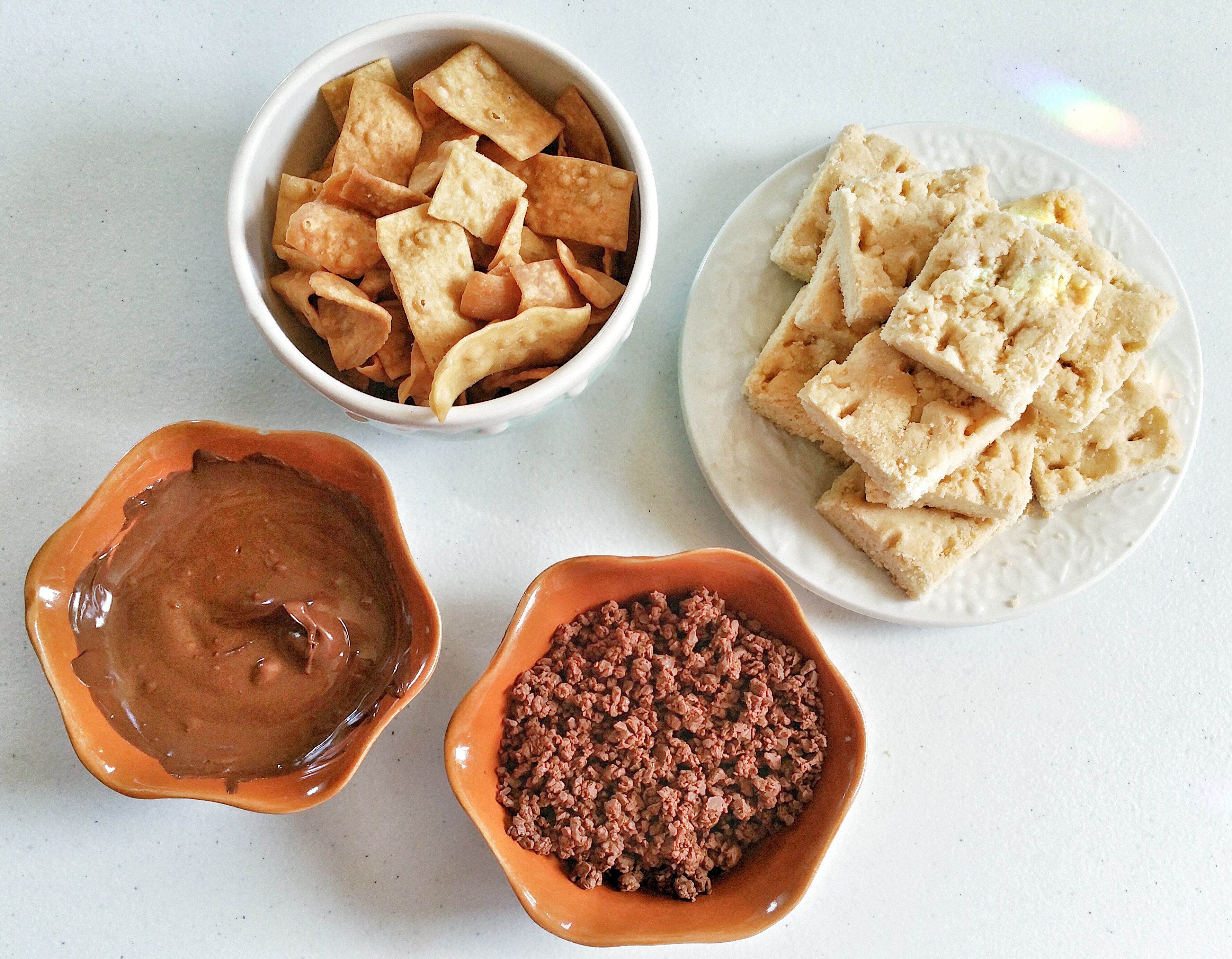 recipe, hershey's, chocolate dipped shortbread cookies, chocolate dipped wonton chips, food, family, happy moments, summer solstice, Hershey's chocolate, Hershey's kisses, easy recipe, dessert, snack, 