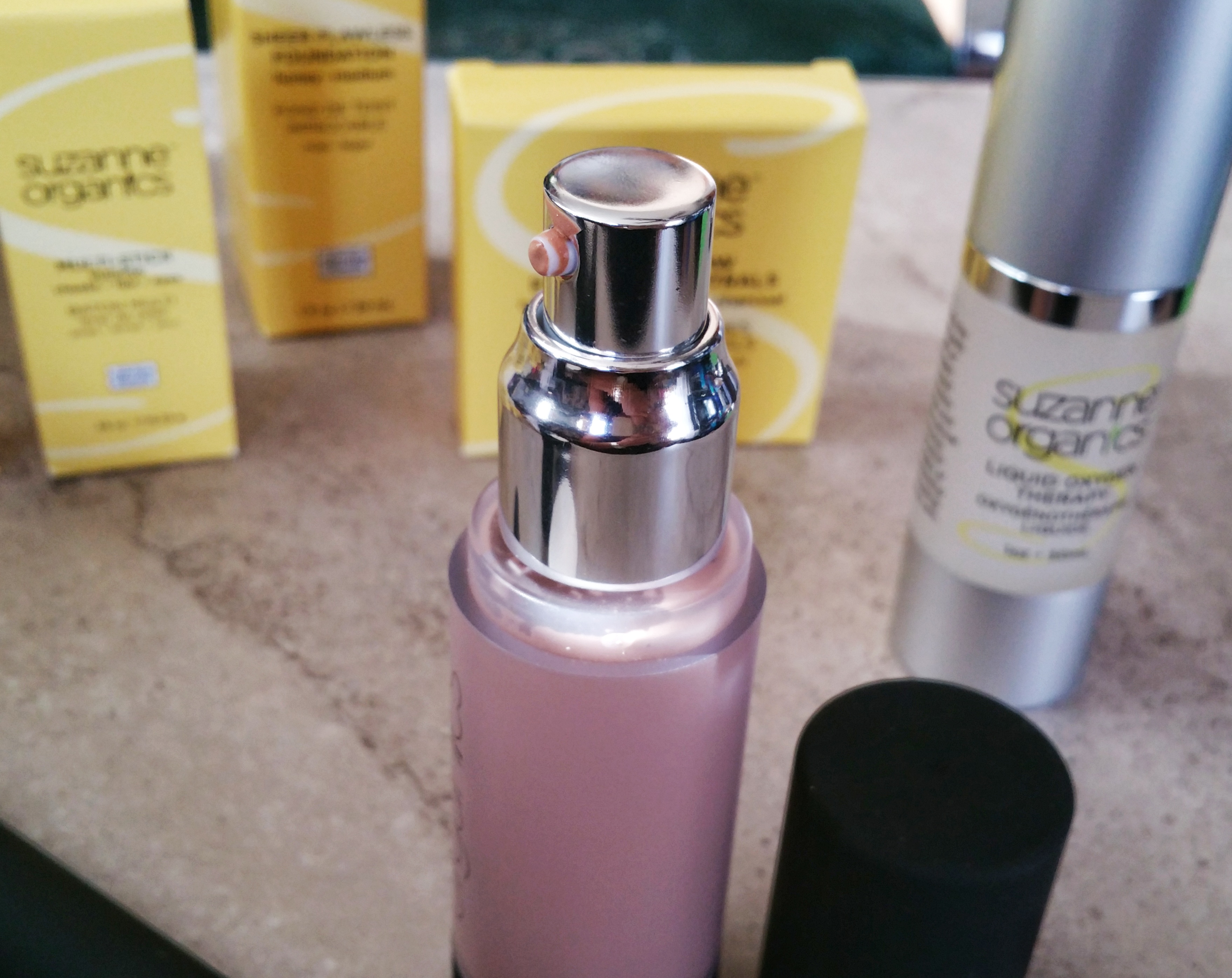 natural makeup, suzanne somers, suzanne somers cosmetics, suzanne organics, natural cosmetics, all natural cosmetics, makeup review, skin care, beauty, makeup, all natural makeup, suzanne somers, cancer, swatches, makeup swatches,